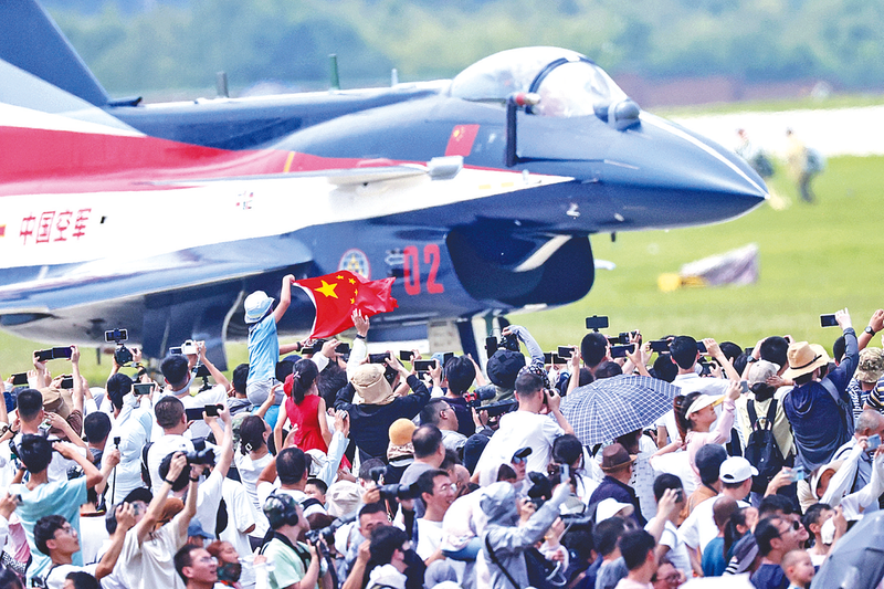 操可爱小嫩逼的视频长春航空展迎来首个公众日